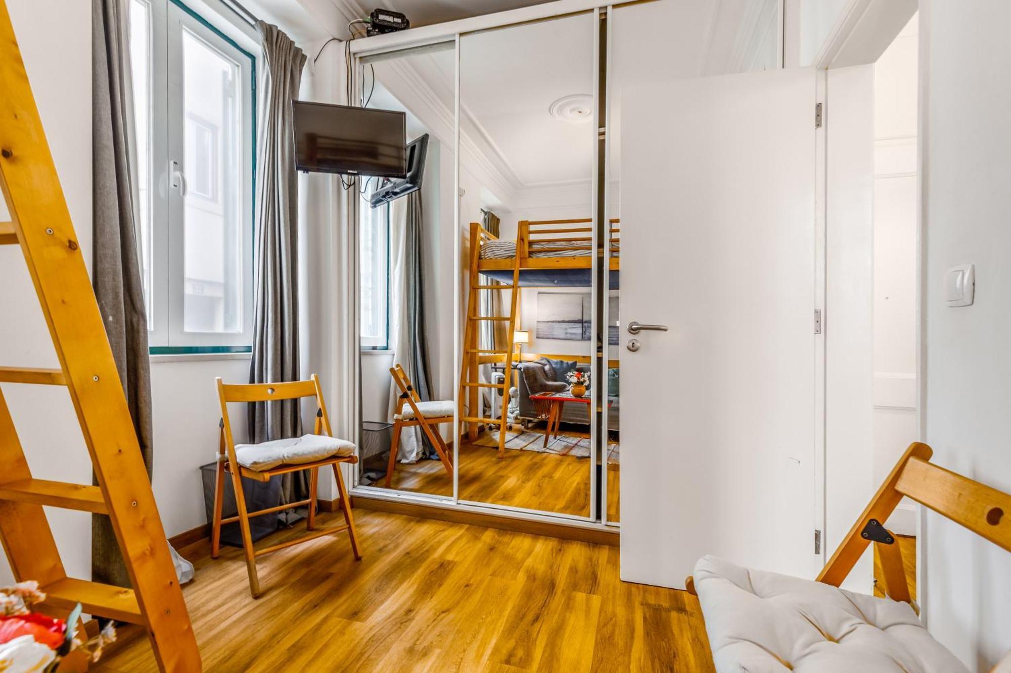 Apartamento Escadinhas Da Santa